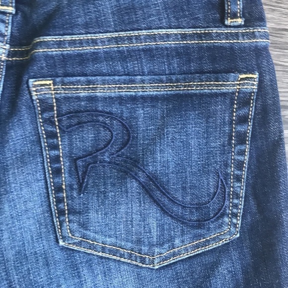 ROCK & Republic Hula stretch denim shorts 6 - Picture 4 of 11